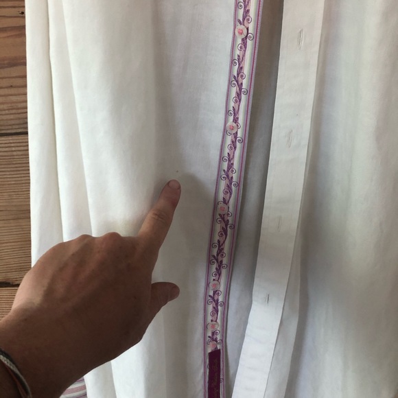 Robert Graham XL rainbow accented cuffs - Picture 8 of 8